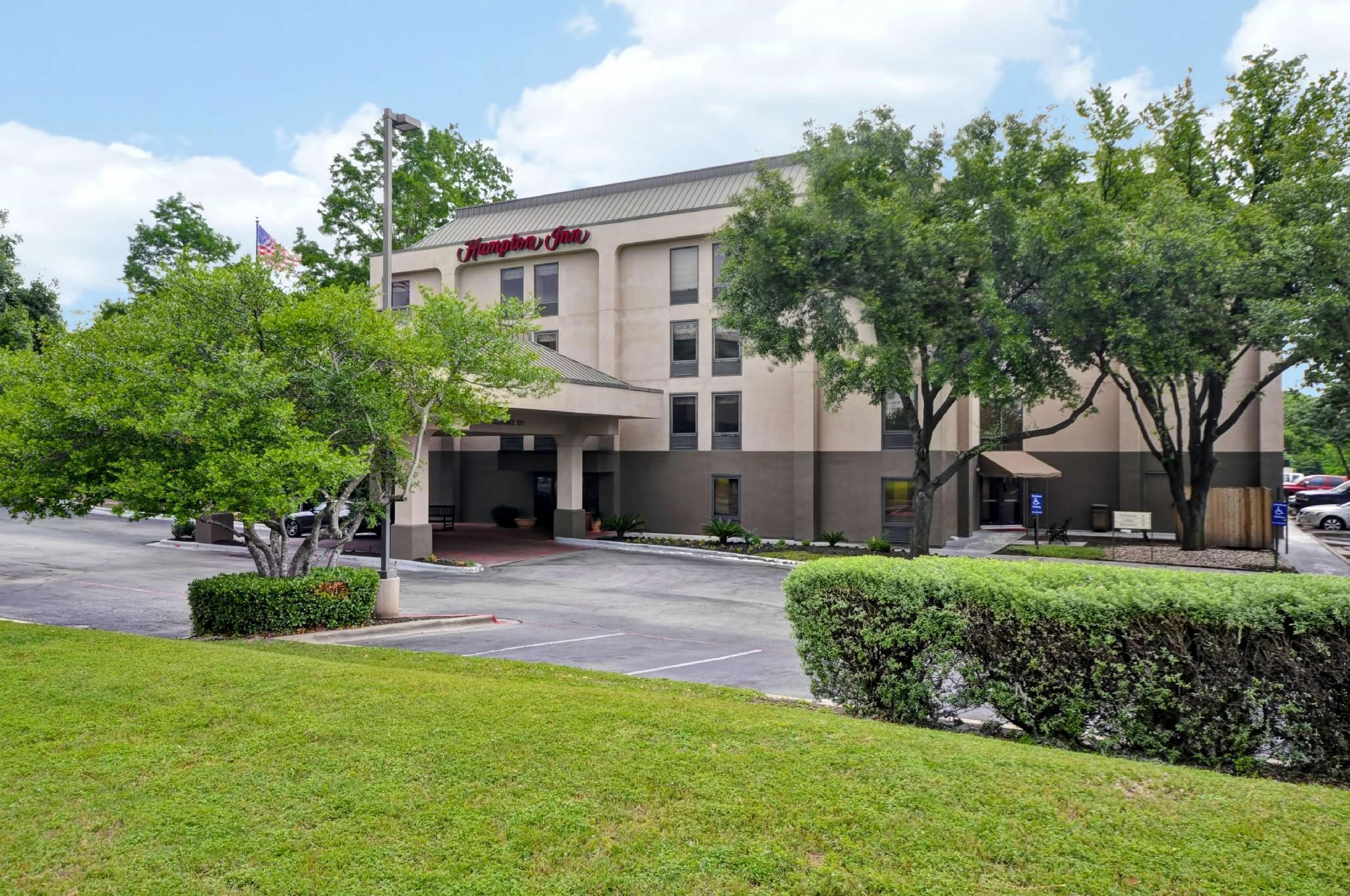 Hampton Inn Austin North Exterior photo