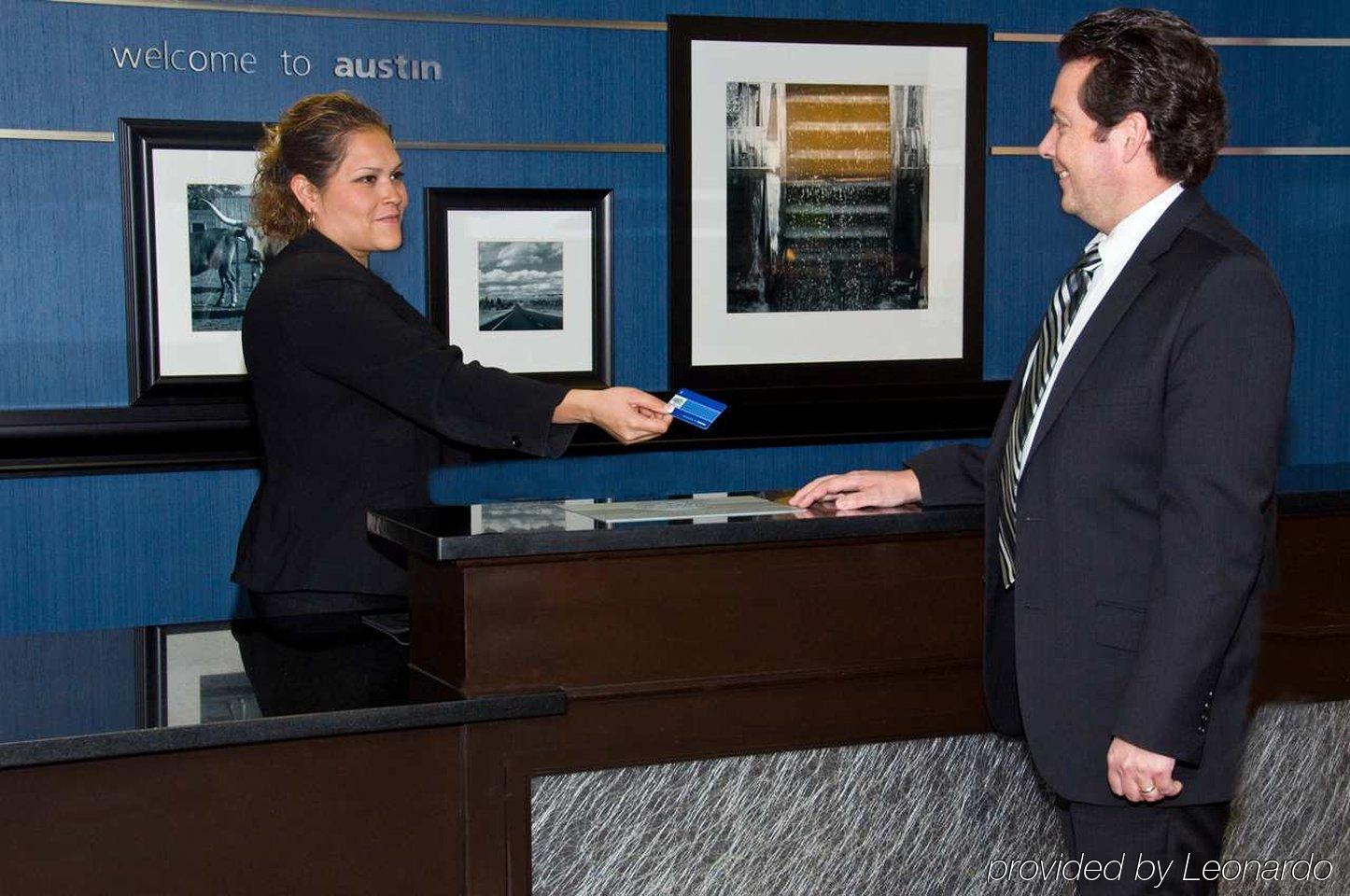 Hampton Inn Austin North Interior photo